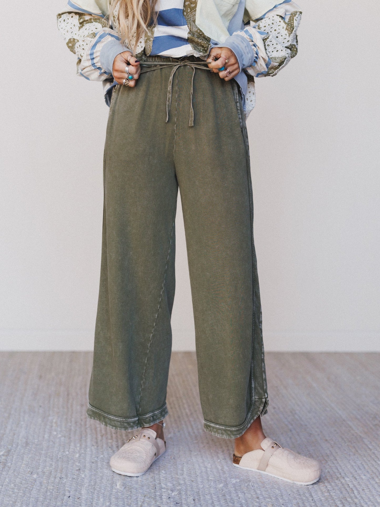 So Comfy Wide Leg Pant Cropped Length - Olive
