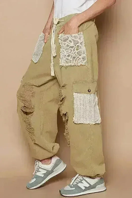 POL Crochet Patch Distressed Washed Jeans