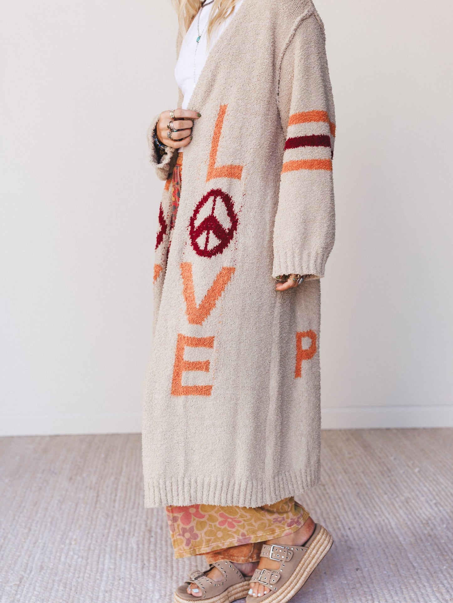 Groove In Love Sweater - Mocha