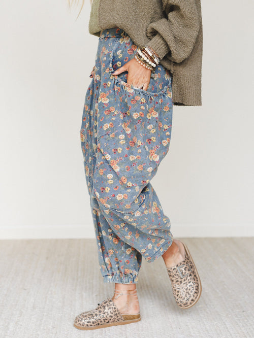 The Nest Nora Gathered Barrel Denim Pant - Denim Blue Floral