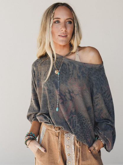 The Nest Savannah Bat Sleeve Top - Charcoal
