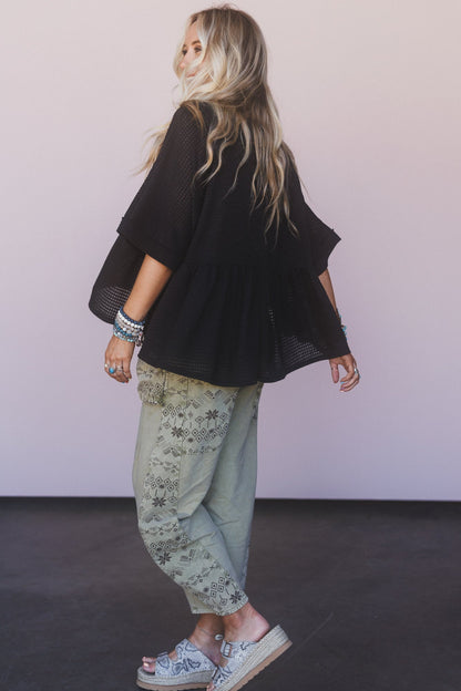 The Nest Lush Drift Top - Black