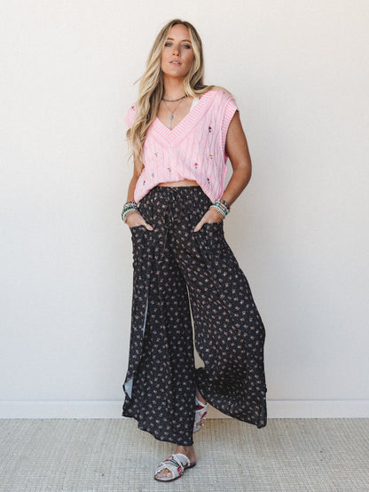 The Nest Wandering Flower Side Slit Pant - Iron