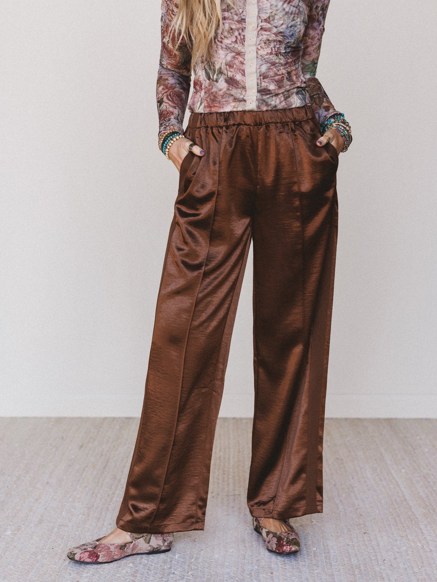 Feeling Sleek Satin Pants - Brown